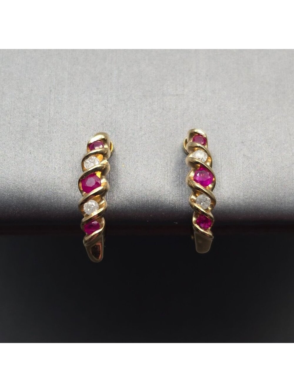 Vintage 14k Gold Filled Ruby Lab Created Diamond Clip On Half Hoop Earrings 3/4"